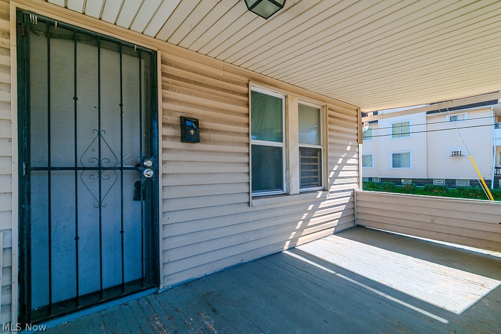 3651 E 103rd Street Property Photo 2