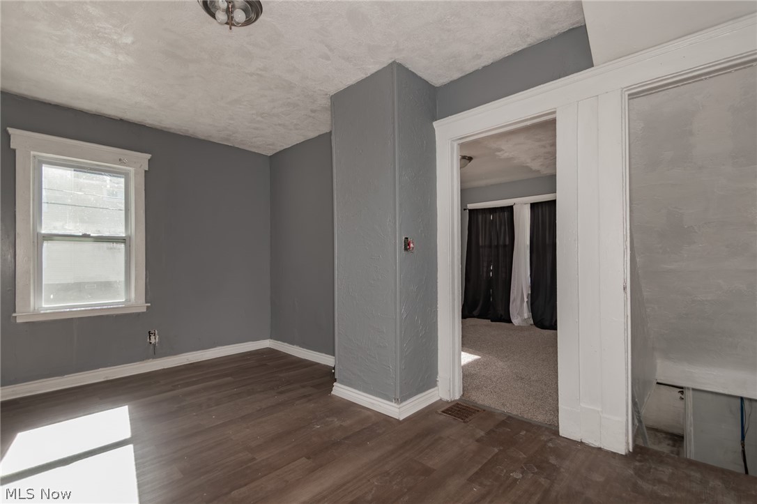 3651 E 103rd Street Property Photo 7
