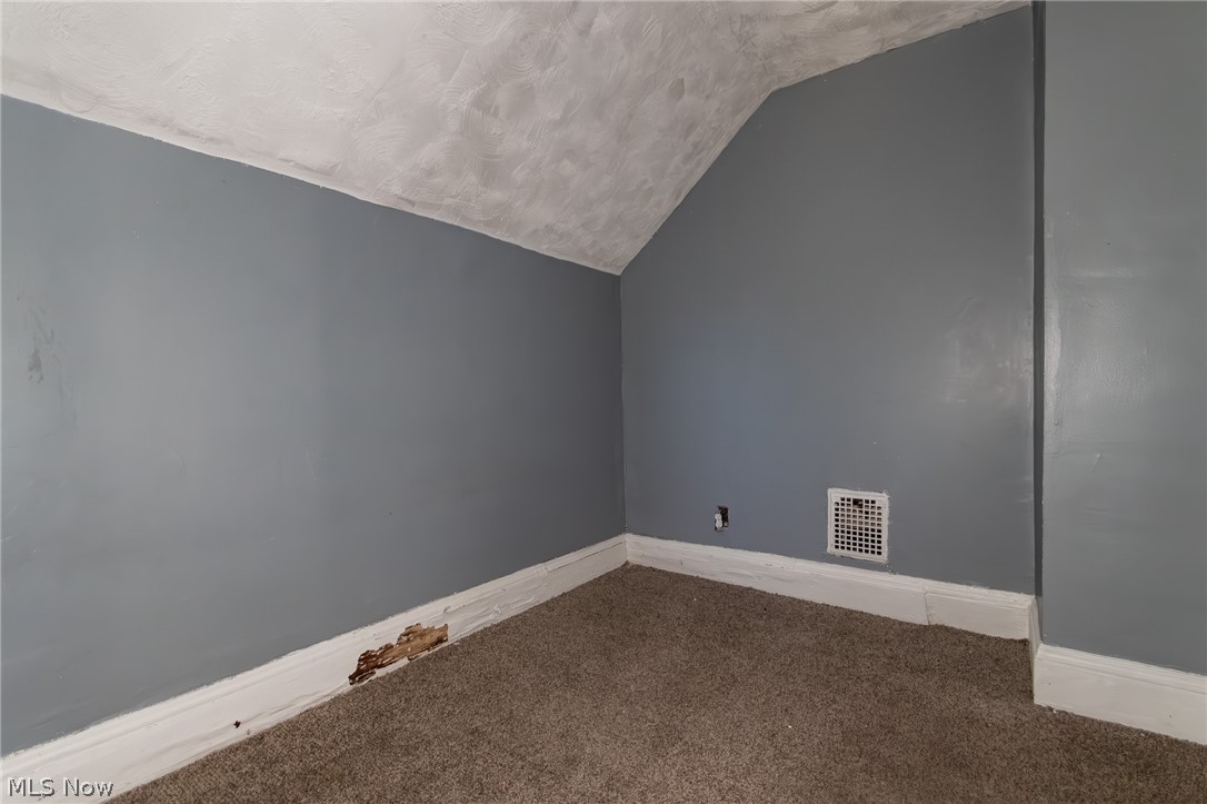 3651 E 103rd Street Property Photo 11
