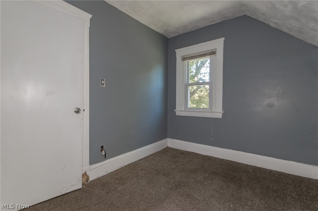 3651 E 103rd Street Property Photo 12