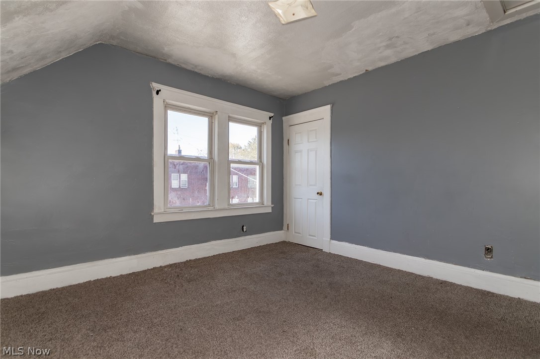 3651 E 103rd Street Property Photo 14