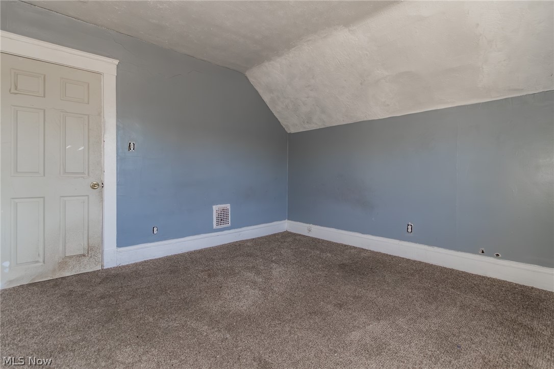 3651 E 103rd Street Property Photo 15