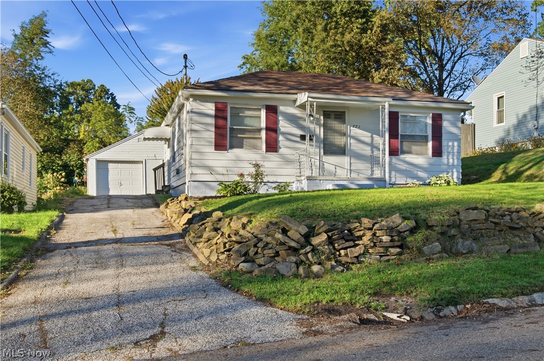 771 Indian Trail Property Photo 1