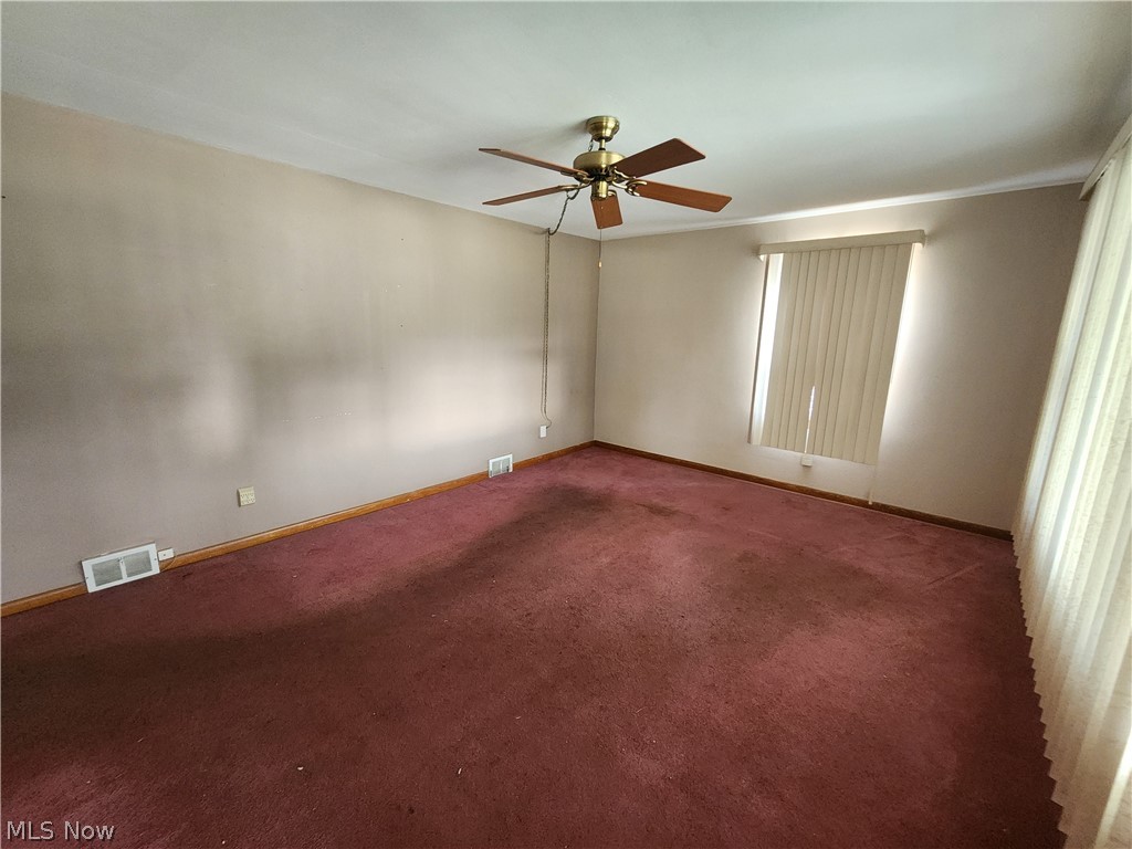105 Helena Drive Property Photo 5