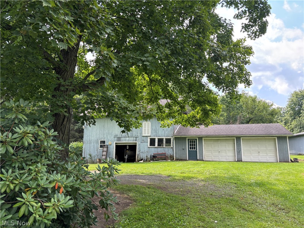 3690 Waterloo Road Property Photo 5