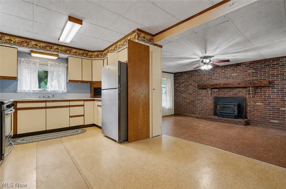 3690 Waterloo Road Property Photo 24