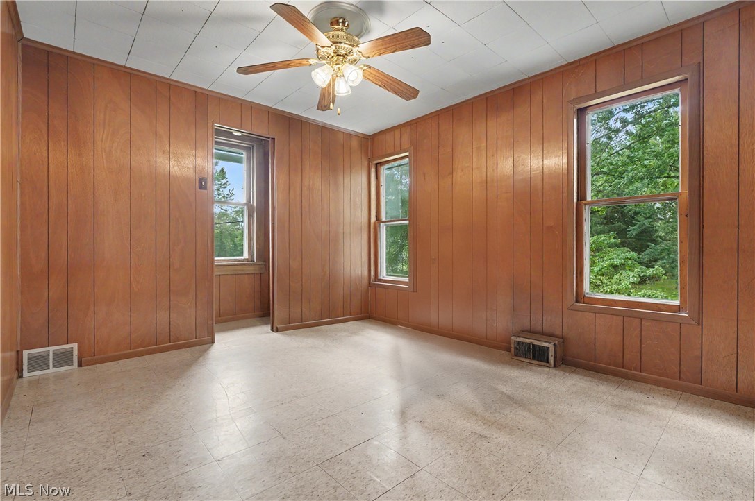 3690 Waterloo Road Property Photo 33