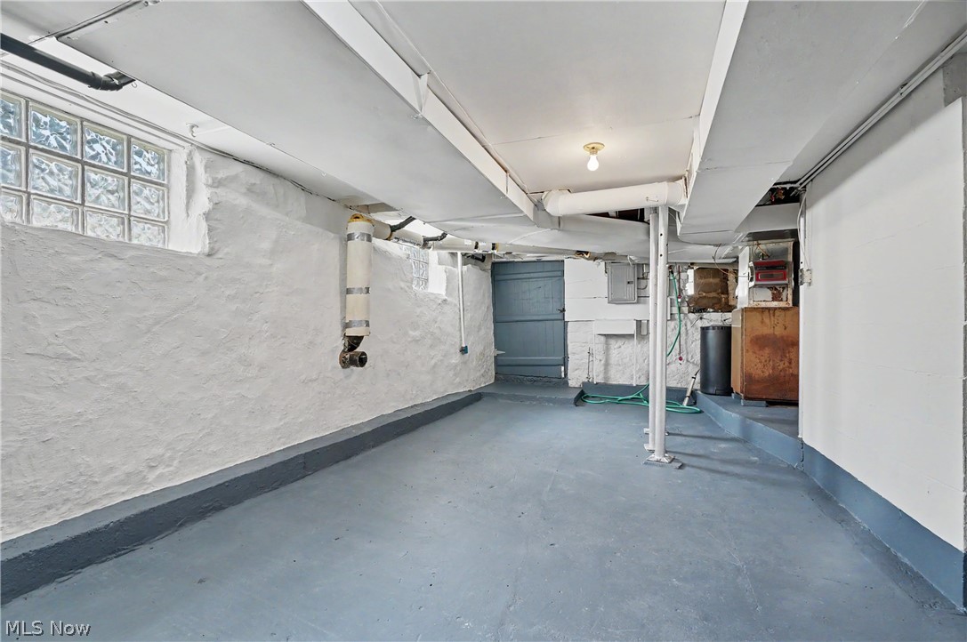 3690 Waterloo Road Property Photo 35