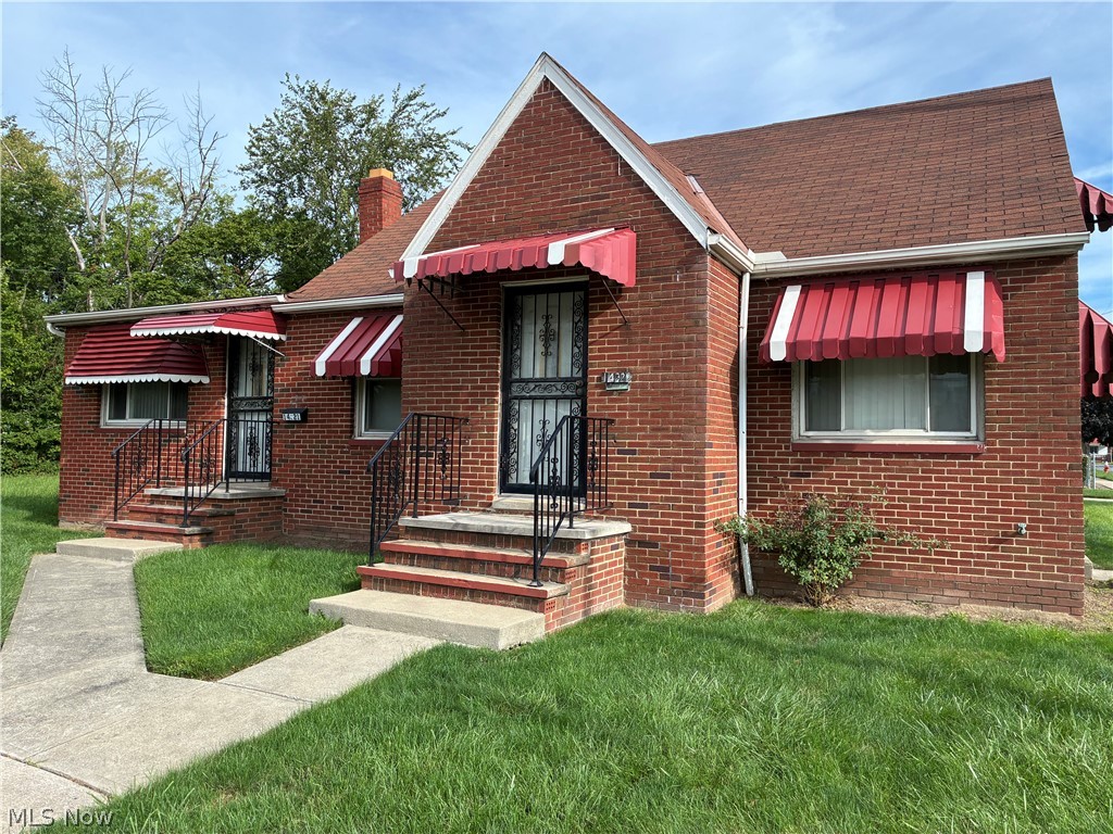 14323 Harvard Avenue Property Photo
