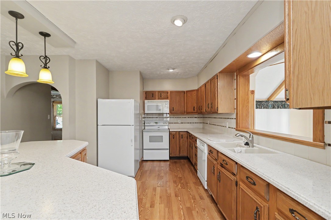 18 W Maxwell Drive Property Photo 8