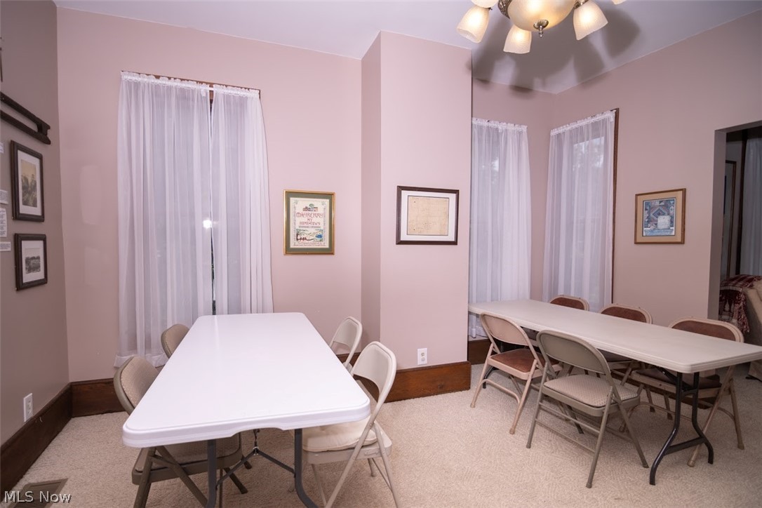 100 Stratton Lane Property Photo 6