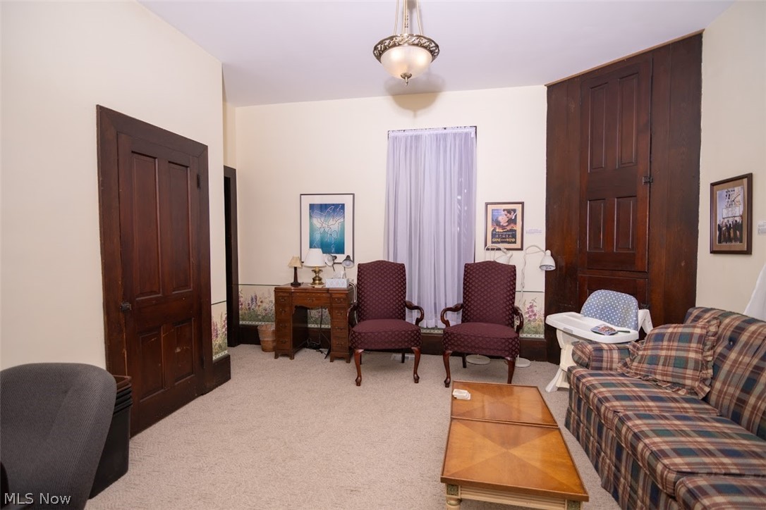 100 Stratton Lane Property Photo 14