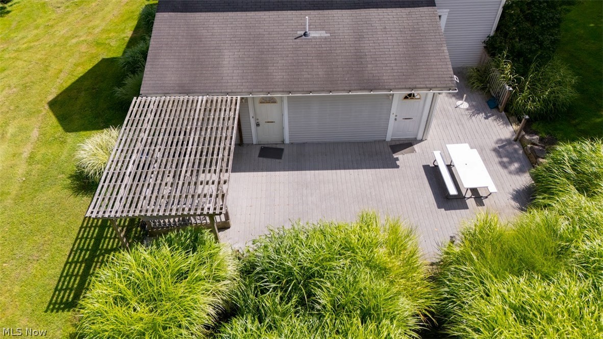 100 Stratton Lane Property Photo 38