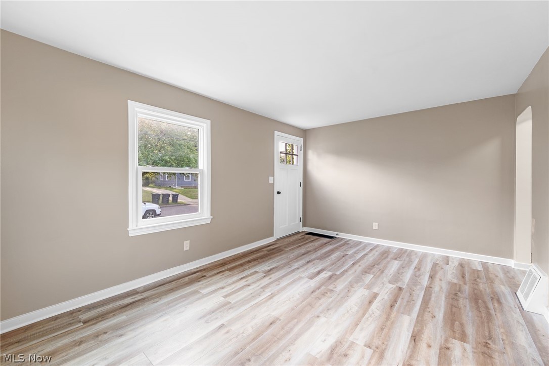 1632 Redwood Avenue Property Photo 14