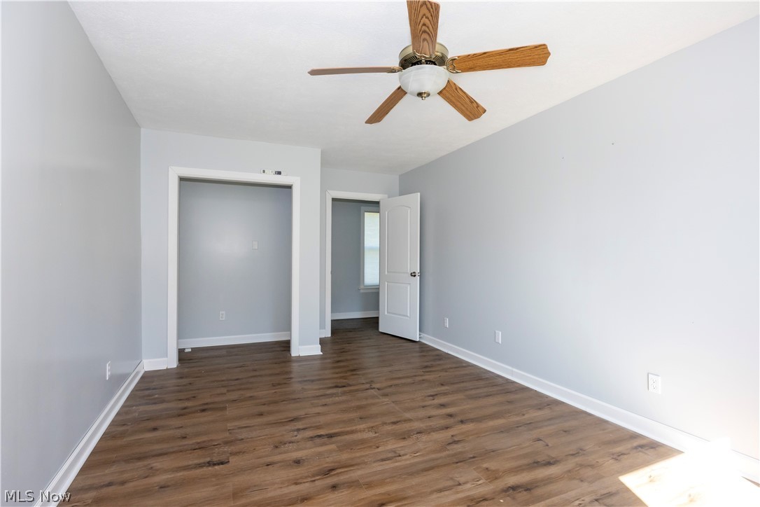 101 E Burwell Avenue Property Photo 16