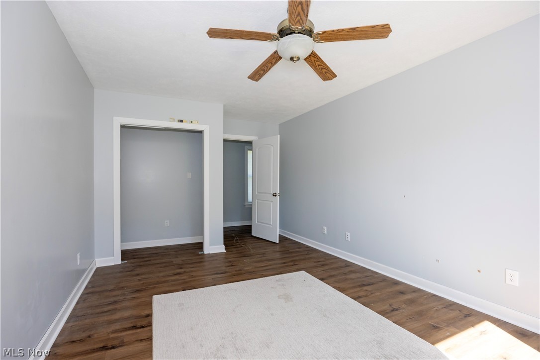 101 E Burwell Avenue Property Photo 19