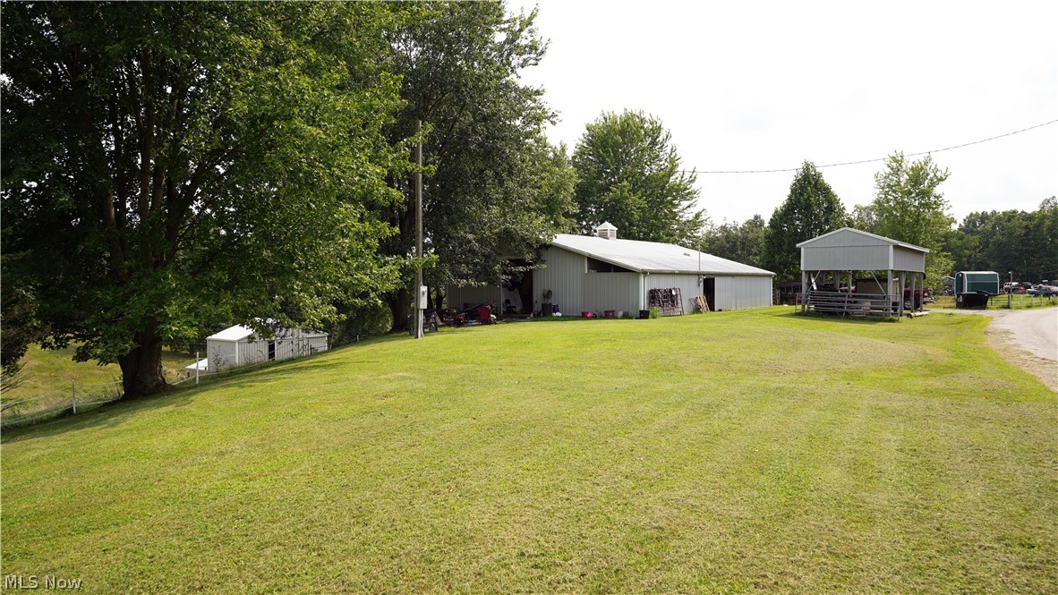 1498 Windy Ridge Road Property Photo 6