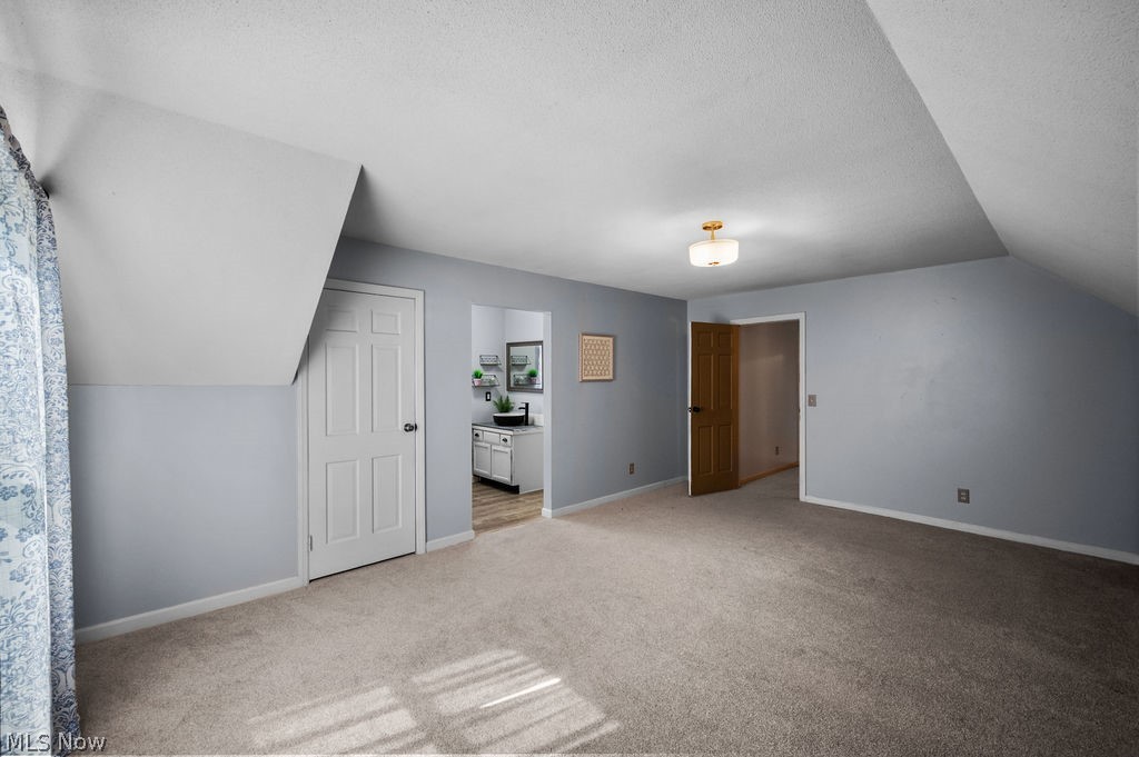 14 Valley View Drive Property Photo 27