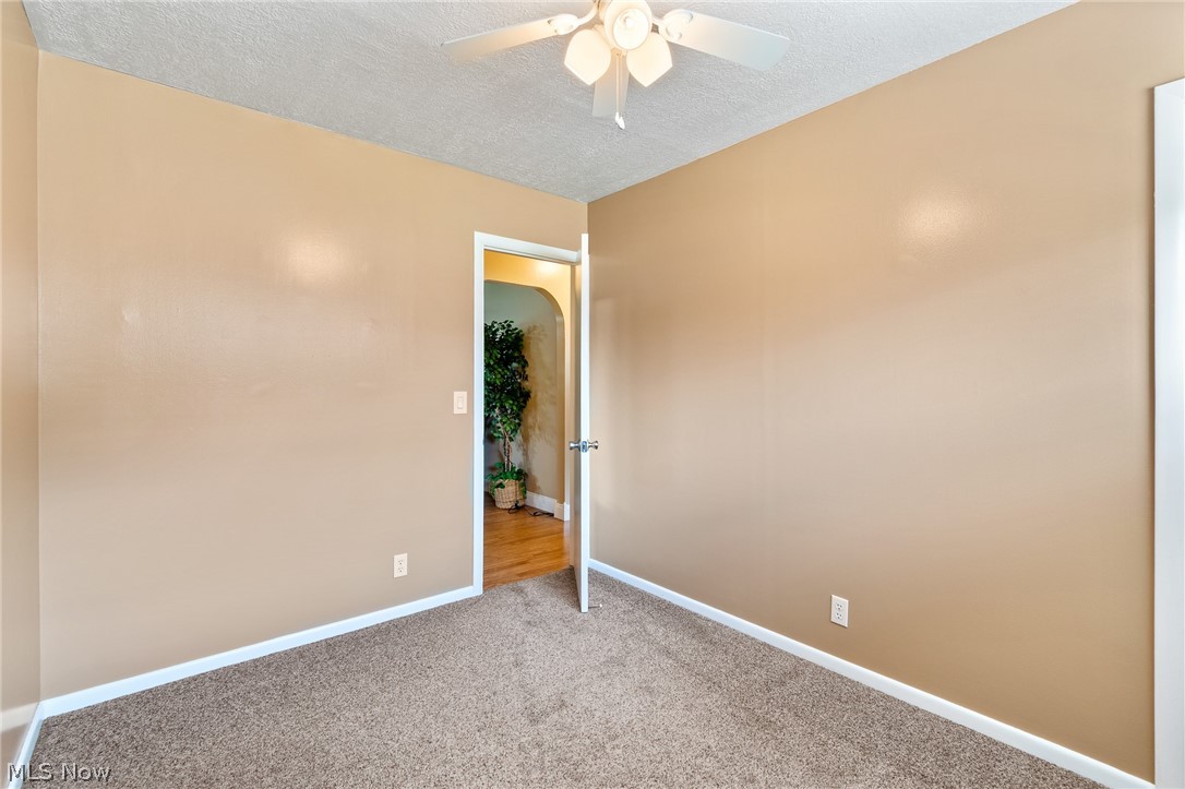 543 Edith Avenue Property Photo 14