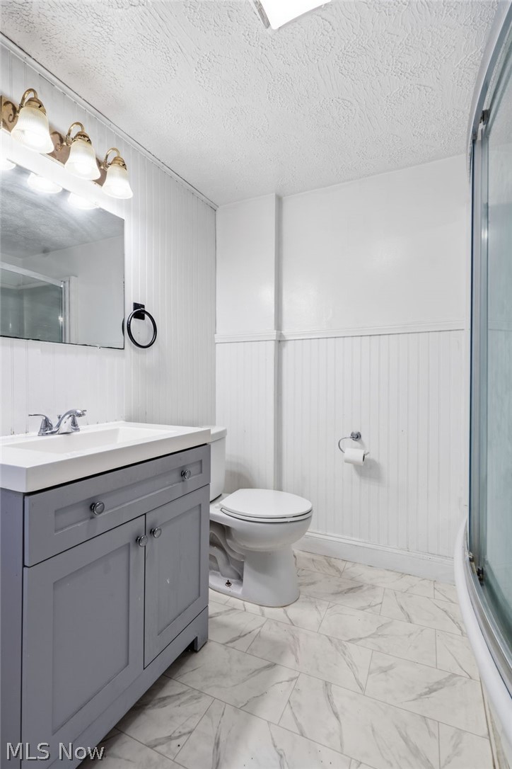376 Kling Street Property Photo 15