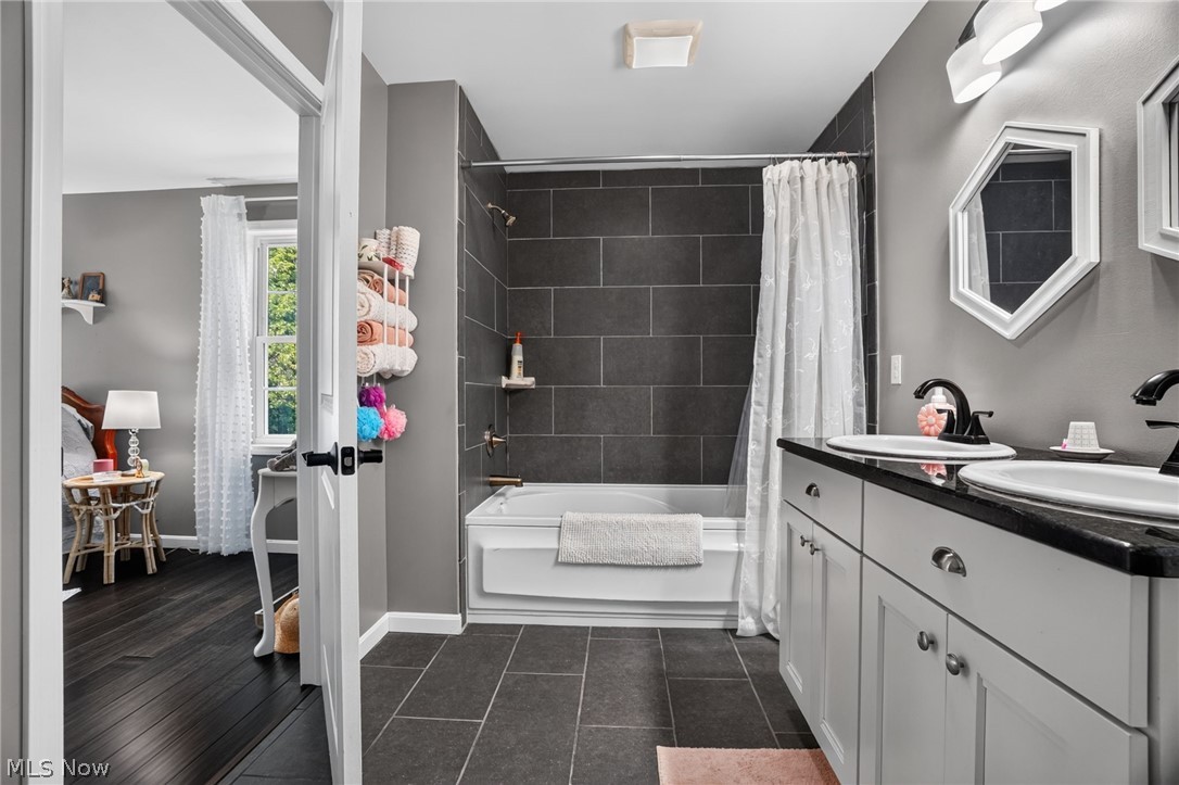 2099 S Ridge Road E Property Photo 33