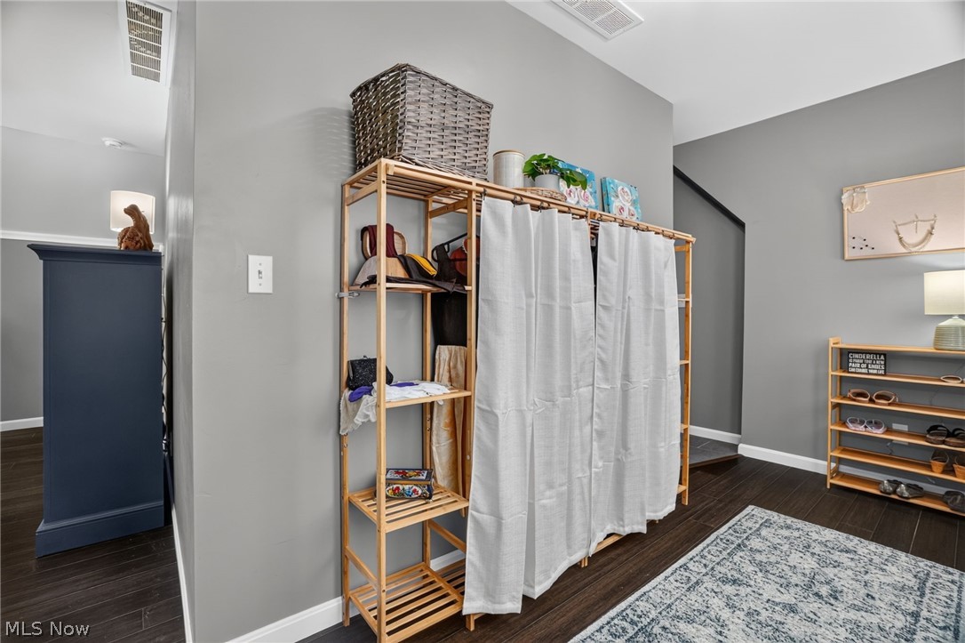 2099 S Ridge Road E Property Photo 39