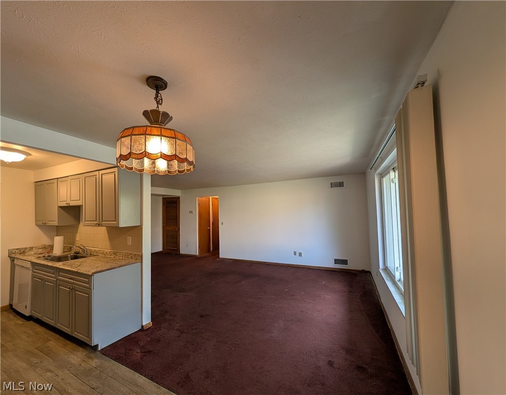 22121 River Oaks E12 Property Photo 13
