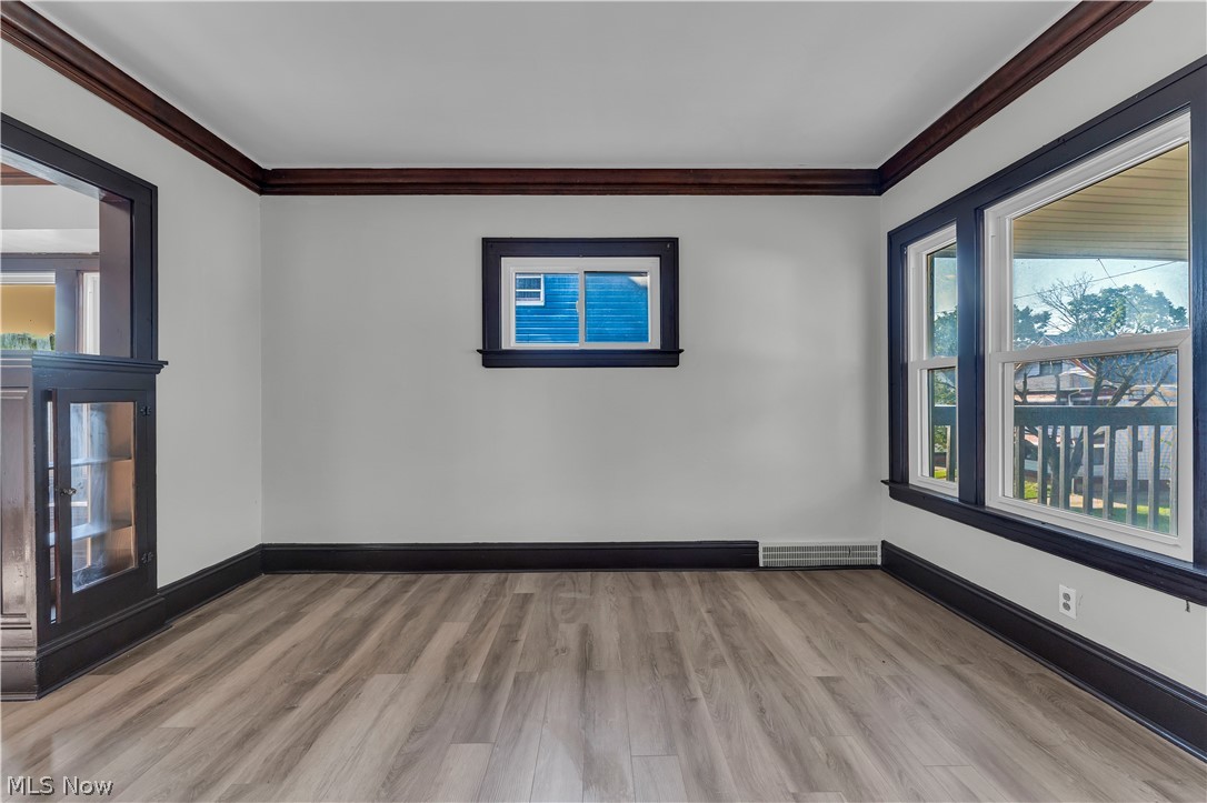 12812 Parkhill Avenue 2/up Property Photo 6