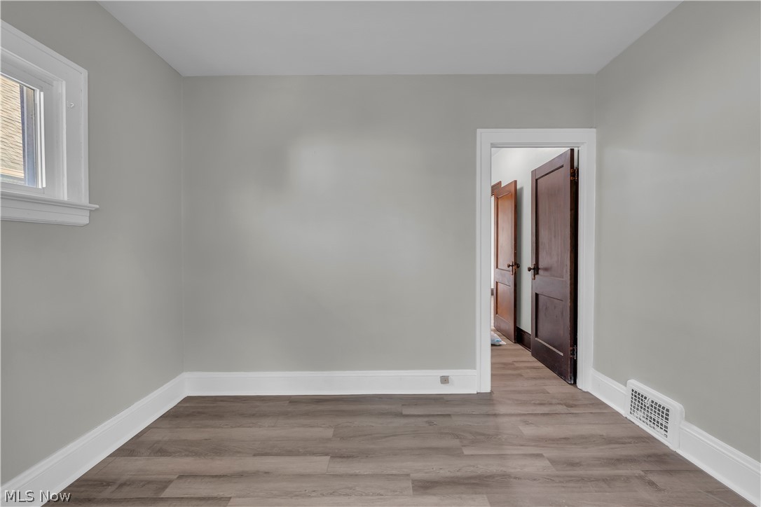 12812 Parkhill Avenue 2/up Property Photo 14