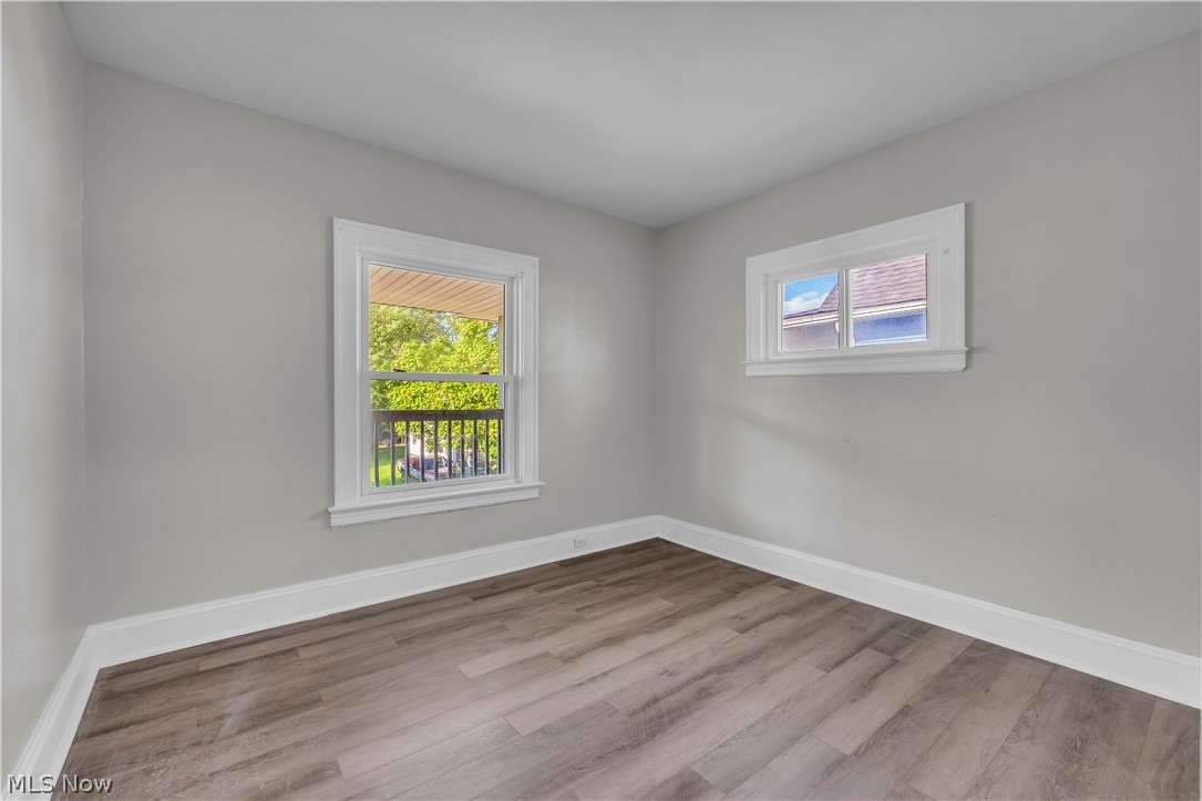 12812 Parkhill Avenue 2/up Property Photo 15