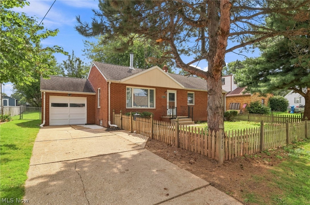 4450 7th Street Nw Property Photo 1