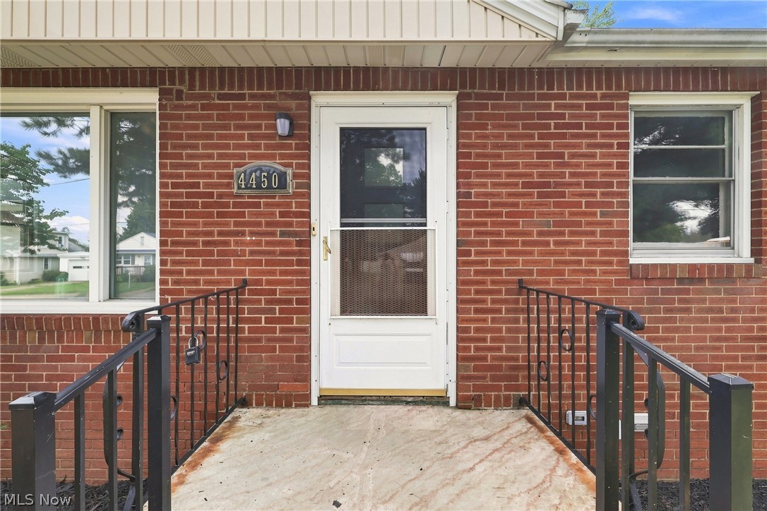 4450 7th Street Nw Property Photo 4