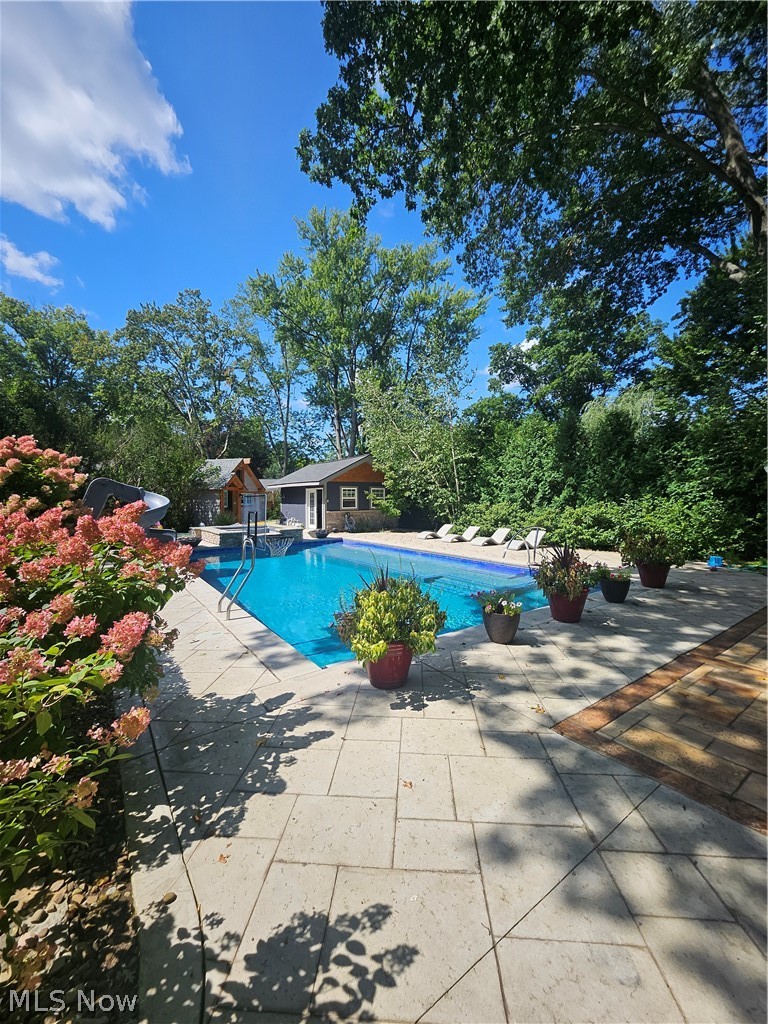 358 Sandhurst Road