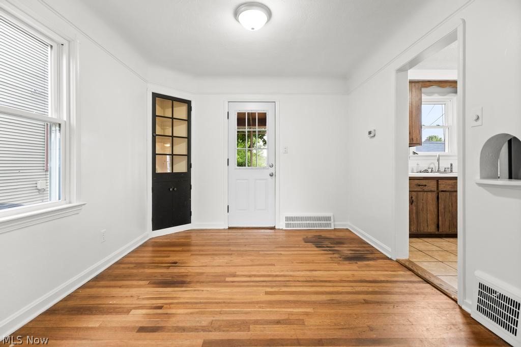 3114 North Avenue Property Photo 8