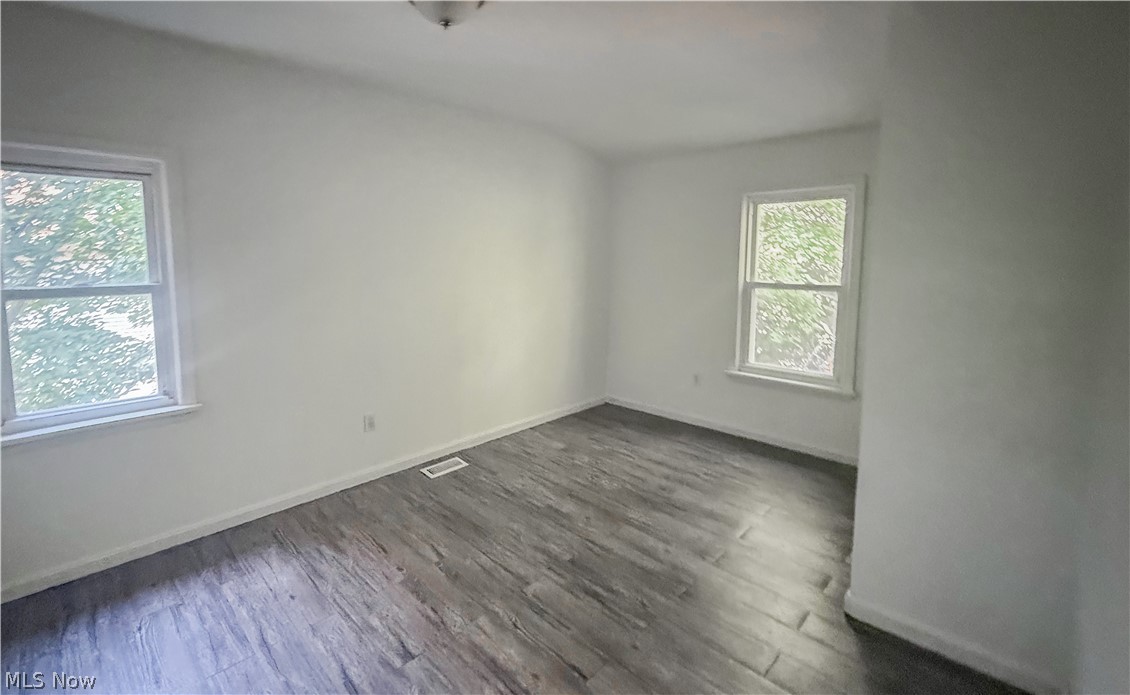 2173 E 86th Street Property Photo 9