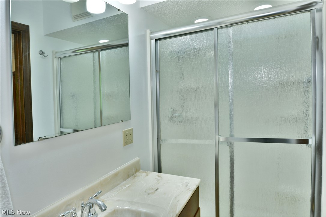 1097 Center Street E Property Photo 35