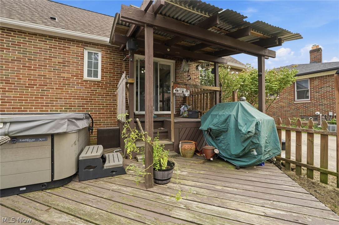 5996 Edgehill Drive Property Photo 39