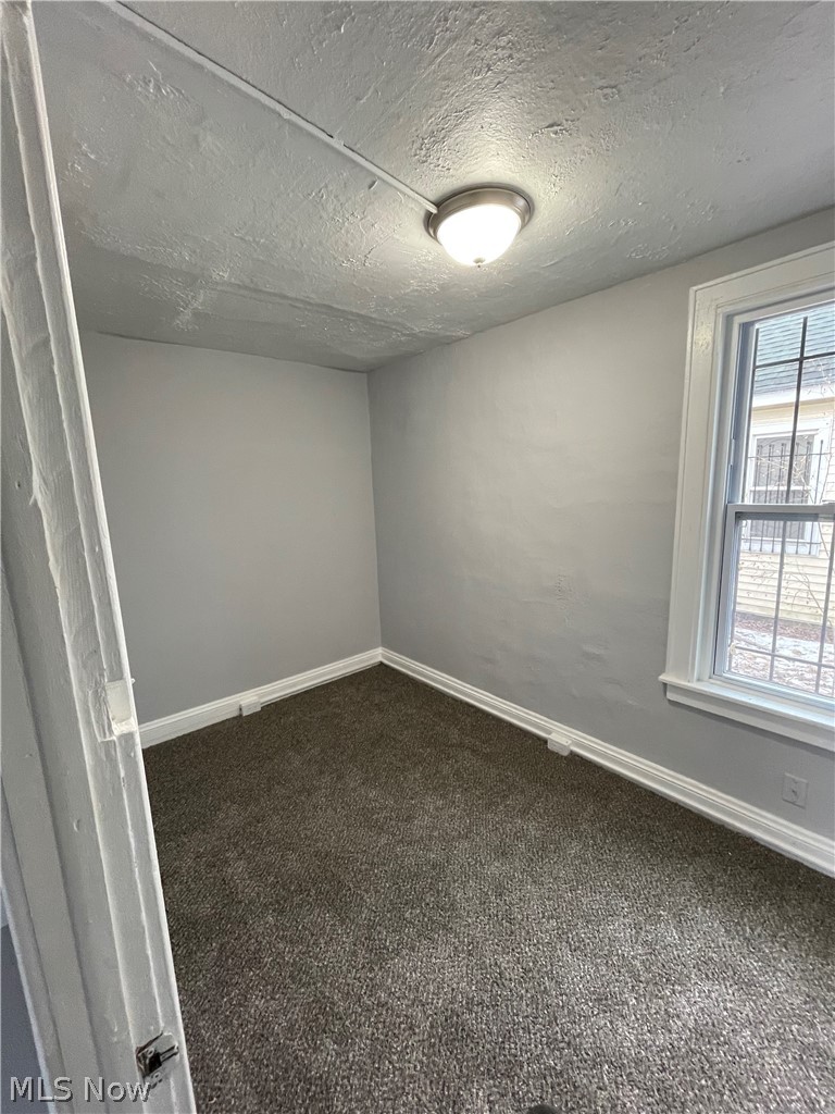 1386 E 43 Property Photo 22