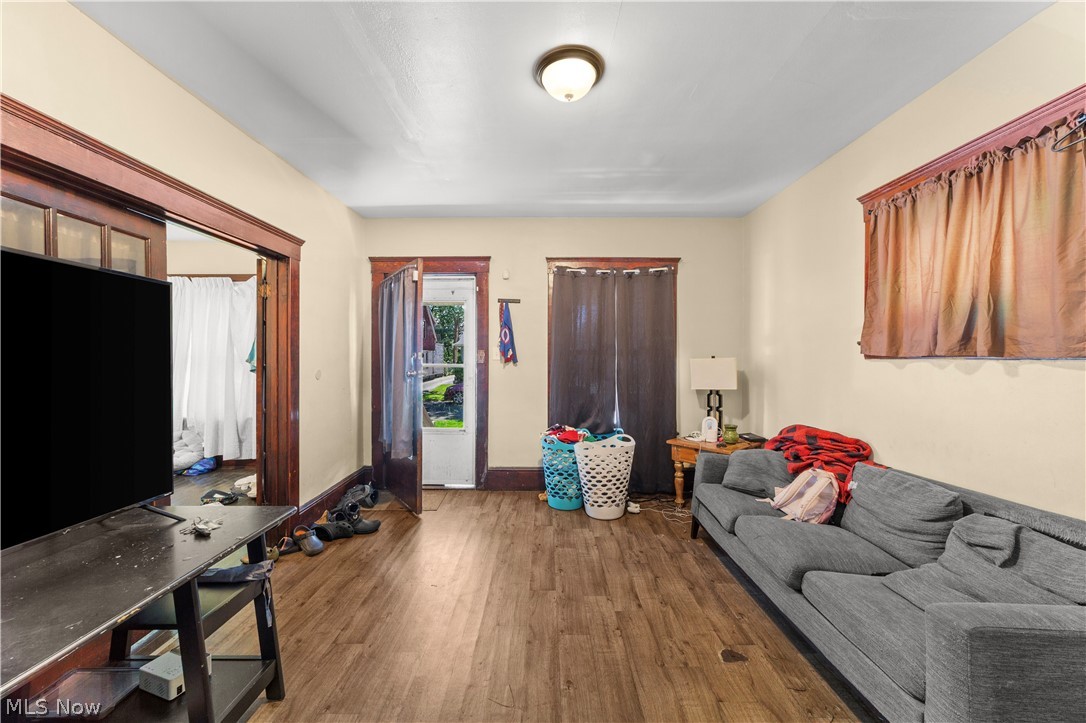 8604 Willard Avenue Property Photo 3