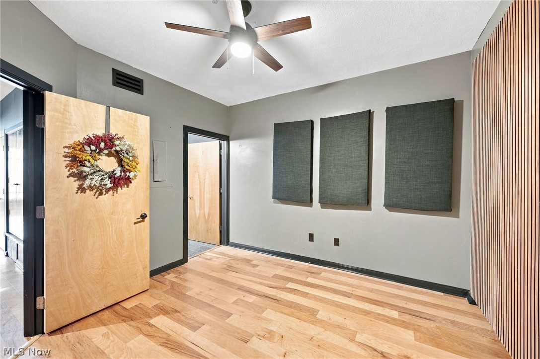 1237 Washington Avenue 402 Property Photo 16