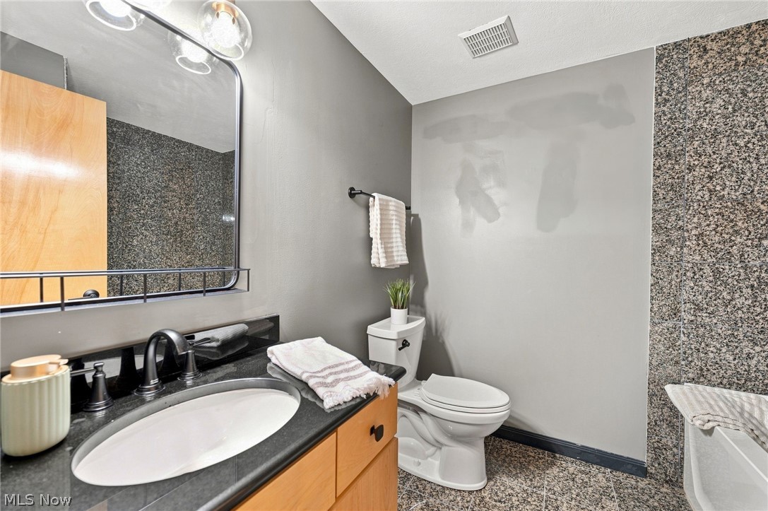 1237 Washington Avenue 402 Property Photo 22