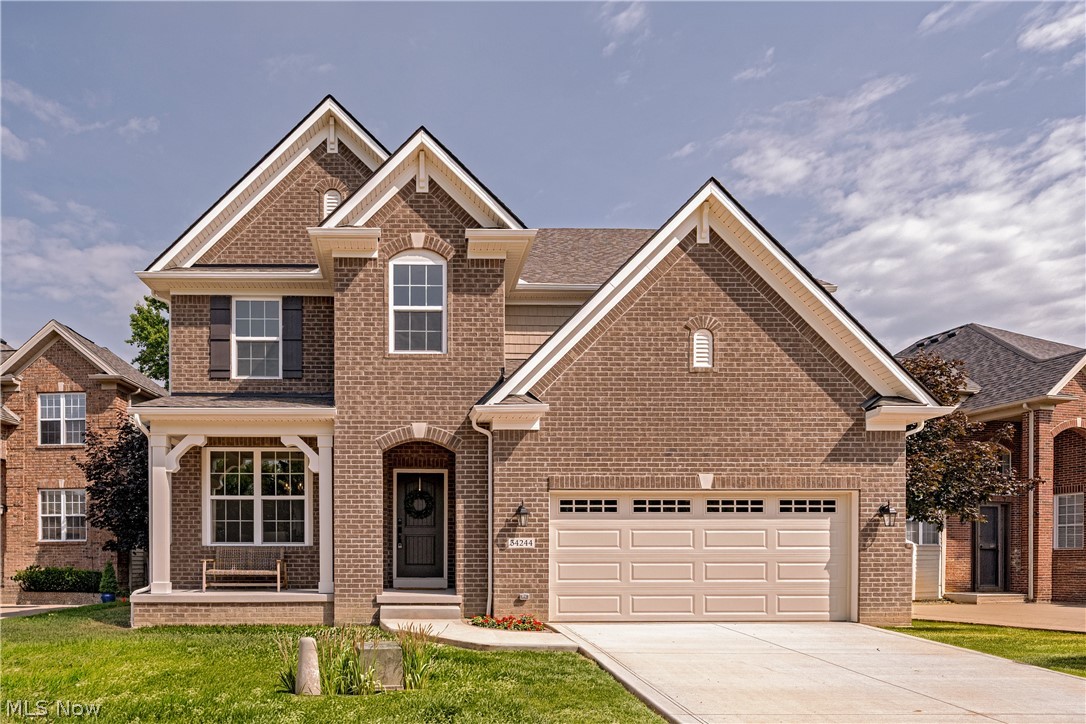 34244 Crown Colony Drive Property Photo 1