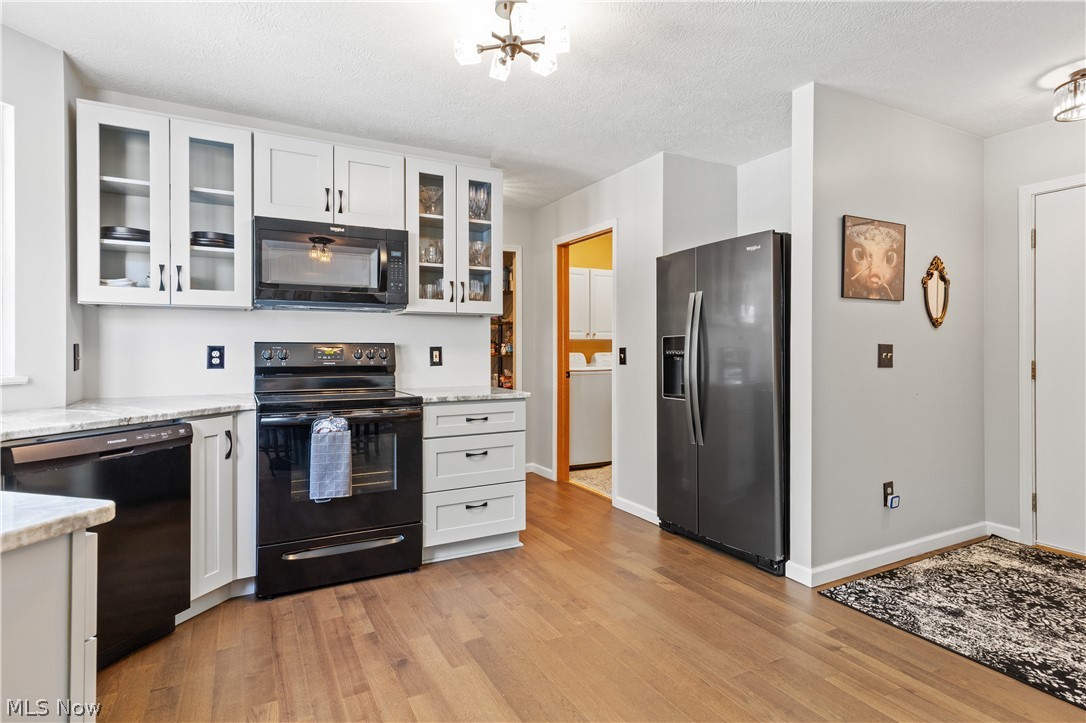 4461 Lockmoor Lane Property Photo 13