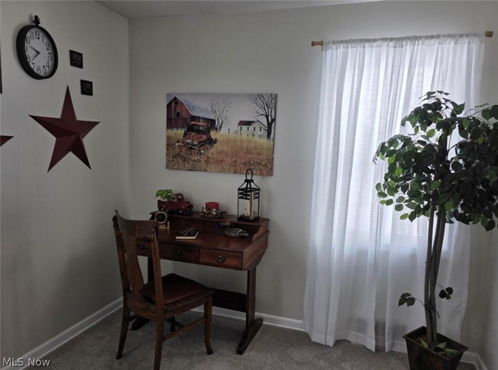 1719 E 300th Street Property Photo 17