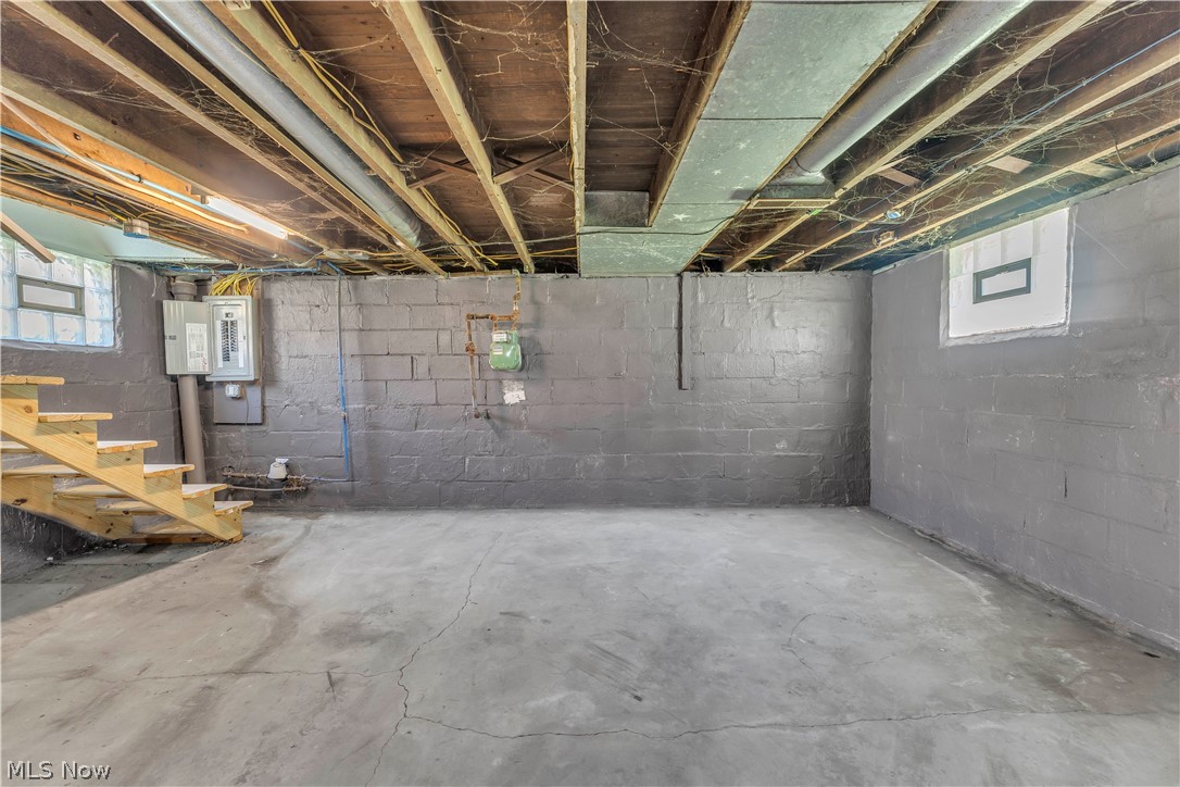 1296 W Wilbeth Road Property Photo 25