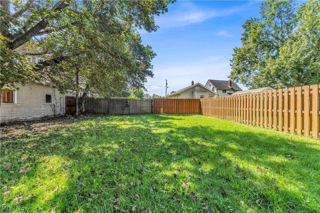 1296 W Wilbeth Road Property Photo 29