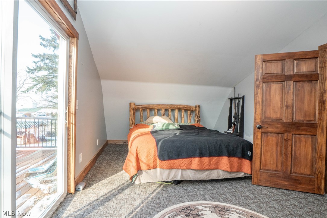8178 Navarre Road Sw Property Photo 14