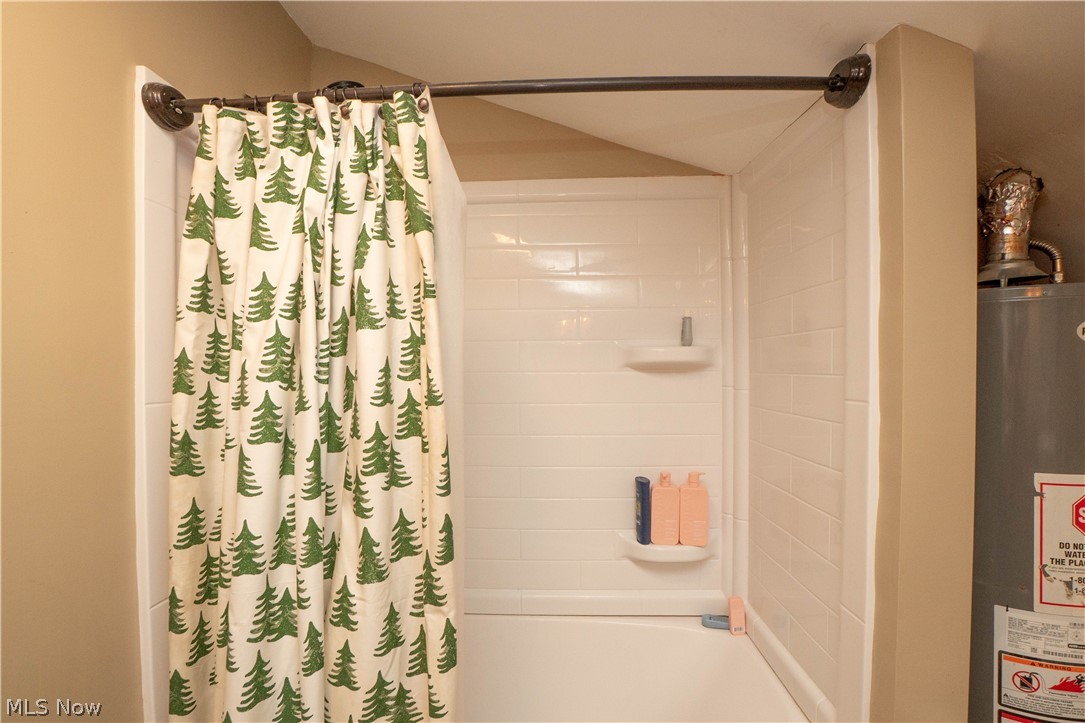 8178 Navarre Road Sw Property Photo 22