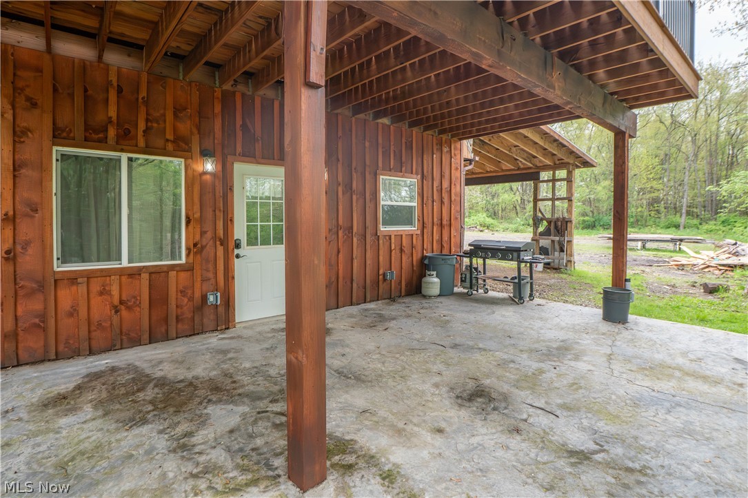 8178 Navarre Road Sw Property Photo 28