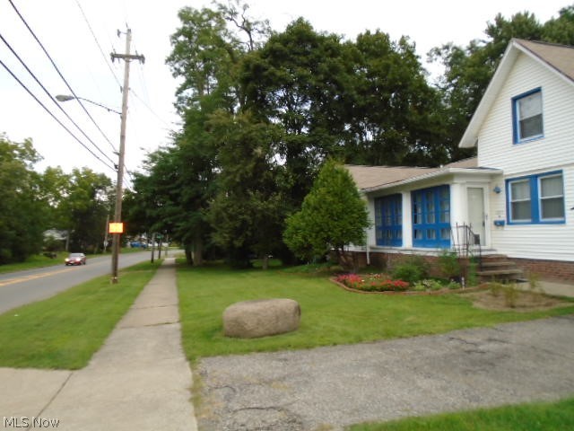 1295 Broadway Avenue Property Photo 3